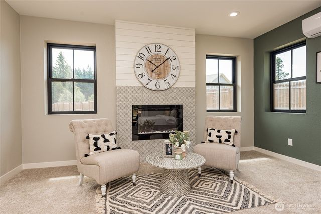 1725 Woodcock Road, Sequim, WA 98382