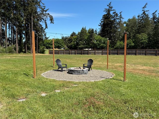1725 Woodcock Road, Sequim, WA 98382