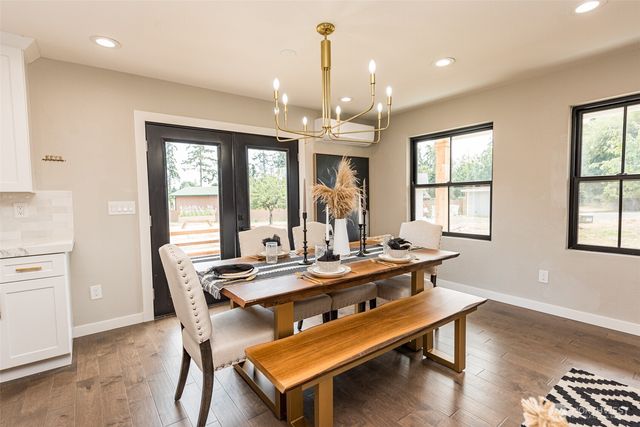 1725 Woodcock Road, Sequim, WA 98382