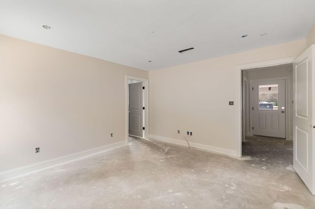 109 King Blvd., Petal, MS 39465