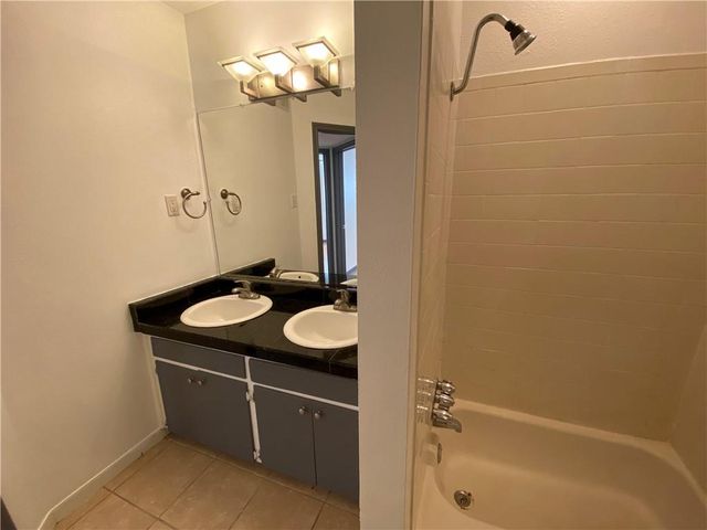 4306 Avenue A 113, Austin, TX 78751