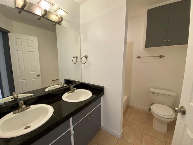 4306 Avenue A 113, Austin, TX 78751