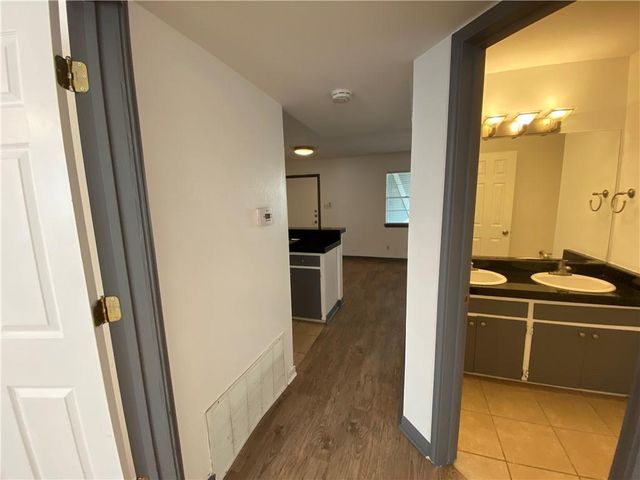 4306 Avenue A 113, Austin, TX 78751