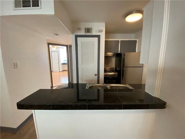 4306 Avenue A 113, Austin, TX 78751