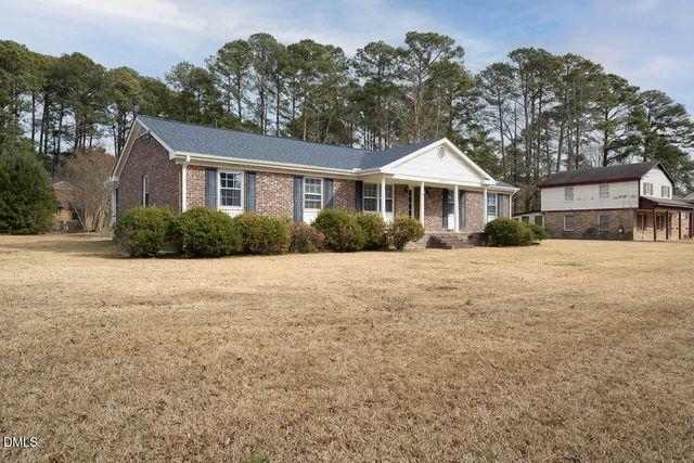 2920 Wellington Drive, Rocky Mount, NC 27803