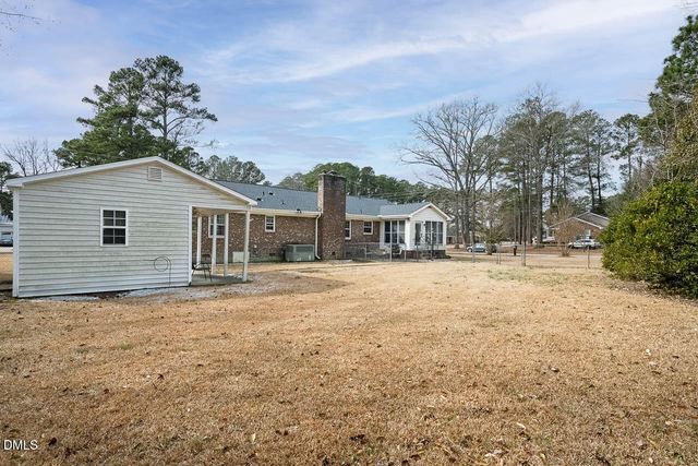 2920 Wellington Drive, Rocky Mount, NC 27803