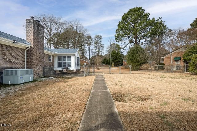 2920 Wellington Drive, Rocky Mount, NC 27803