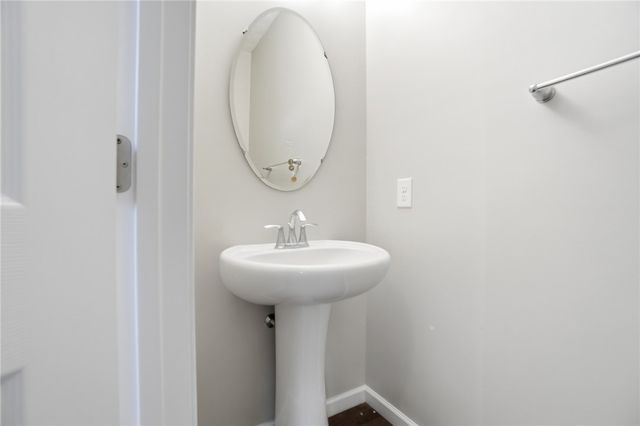102 Waterford Boulevard, Fairborn, OH 45324