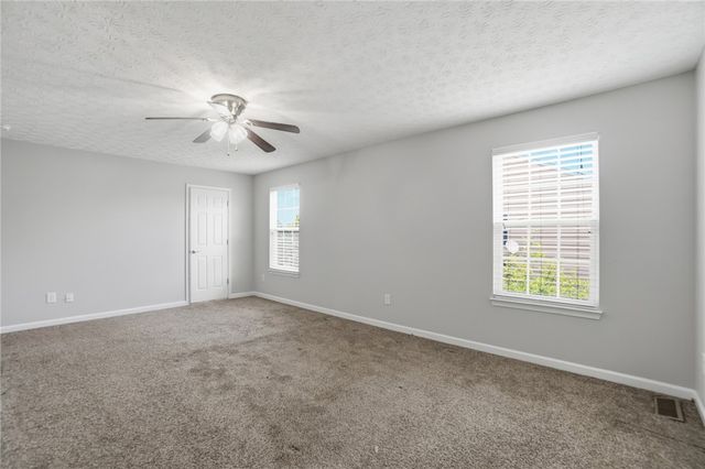 102 Waterford Boulevard, Fairborn, OH 45324