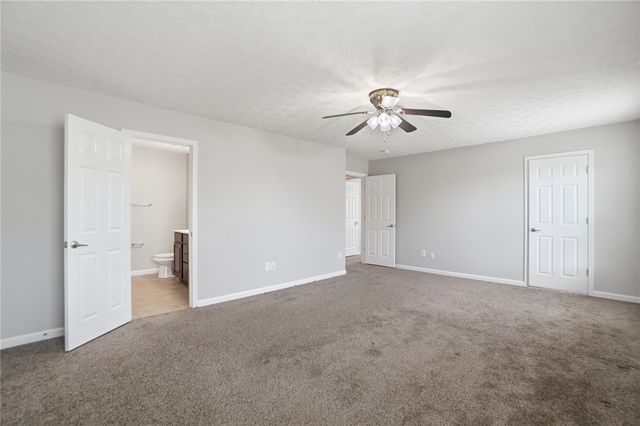 102 Waterford Boulevard, Fairborn, OH 45324