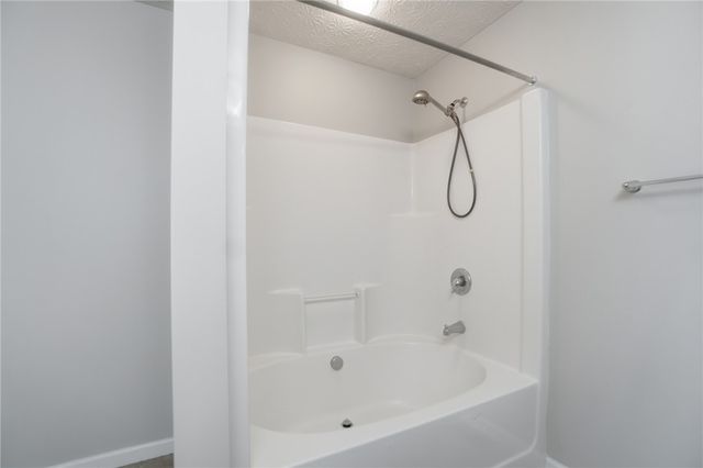 102 Waterford Boulevard, Fairborn, OH 45324