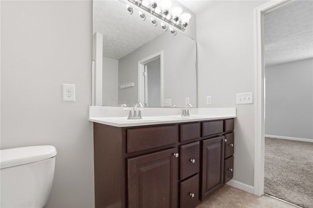 102 Waterford Boulevard, Fairborn, OH 45324