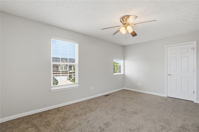 102 Waterford Boulevard, Fairborn, OH 45324