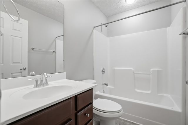 102 Waterford Boulevard, Fairborn, OH 45324