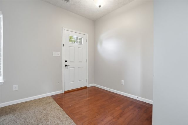 102 Waterford Boulevard, Fairborn, OH 45324