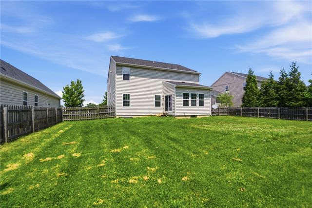 102 Waterford Boulevard, Fairborn, OH 45324