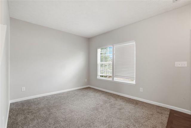 102 Waterford Boulevard, Fairborn, OH 45324