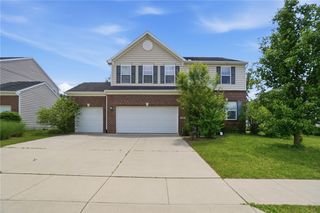 102 Waterford Boulevard, Fairborn, OH 45324