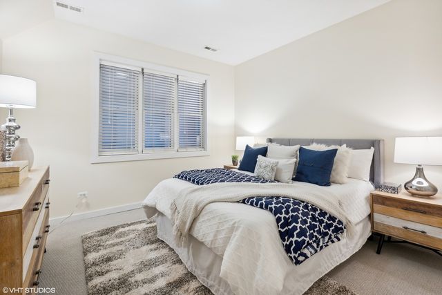 685 N PEORIA Street 1N, Chicago, IL 60642