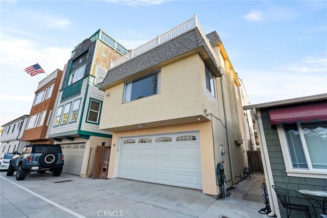 20 C Pacific Avenue, Surfside, CA 90743