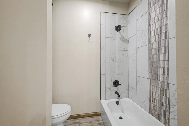 1185 Wolf Creek Drive, Blanchard, OK 73010