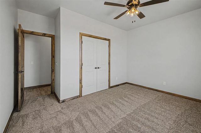 1185 Wolf Creek Drive, Blanchard, OK 73010