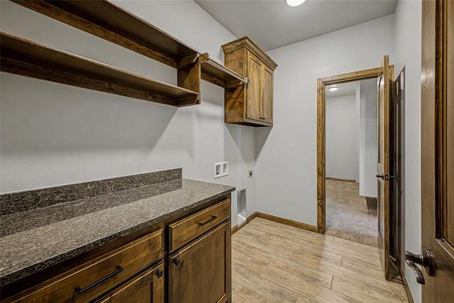 1185 Wolf Creek Drive, Blanchard, OK 73010