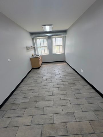 1423 W 59th Street, Chicago, IL 60636