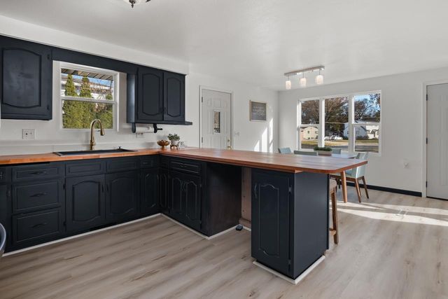 846 BELLEVUE STREET, Green Bay, WI 54302