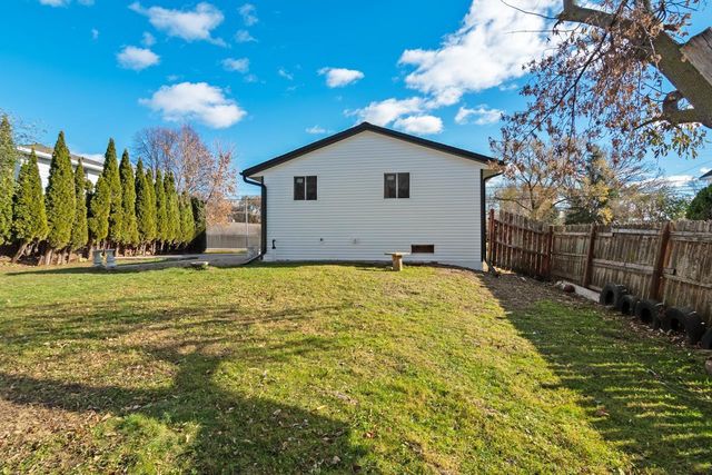 846 BELLEVUE STREET, Green Bay, WI 54302