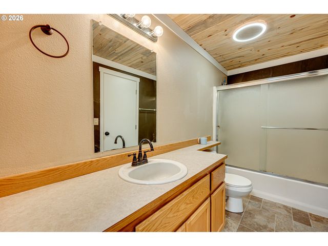 16413 Ne 81ST St, Vancouver, WA 98682