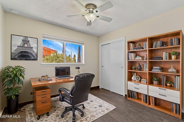 2608 DAN SIKES Drive, El Paso, TX 79936
