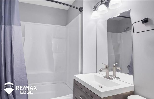 2190 Kircher Court, Auburn Hills, MI 48326