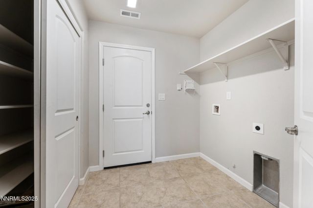 7260 Treeline Court, Sparks, NV 89436