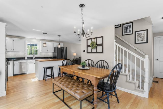 14 Weaver Place, Weare, NH 03281