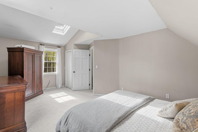 14 Weaver Place, Weare, NH 03281