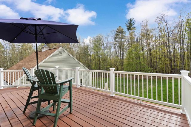 14 Weaver Place, Weare, NH 03281