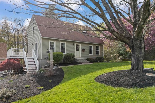 14 Weaver Place, Weare, NH 03281