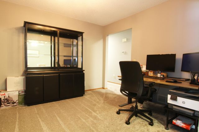 7818 Davidson Court, Inver Grove Heights, MN 55076