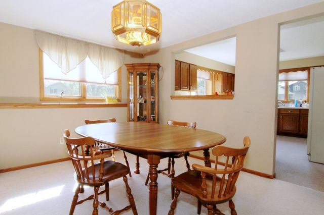 7818 Davidson Court, Inver Grove Heights, MN 55076