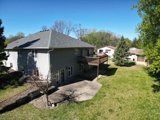 7818 Davidson Court, Inver Grove Heights, MN 55076