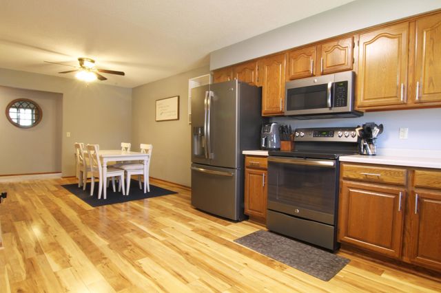 7818 Davidson Court, Inver Grove Heights, MN 55076