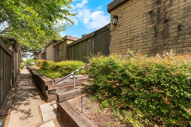 4667 Country Creek Drive 1161, Dallas, TX 75236