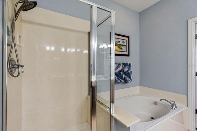 1300 SARDINIA COURT, Davenport, FL 33896