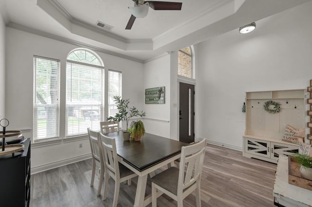 3215 Canterbury Lane, Montgomery, TX 77356