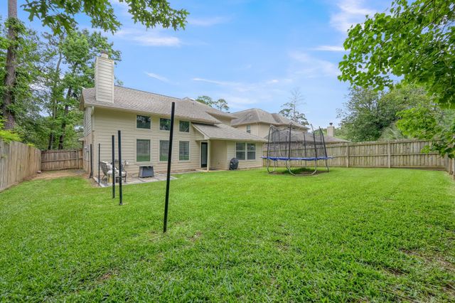 3215 Canterbury Lane, Montgomery, TX 77356