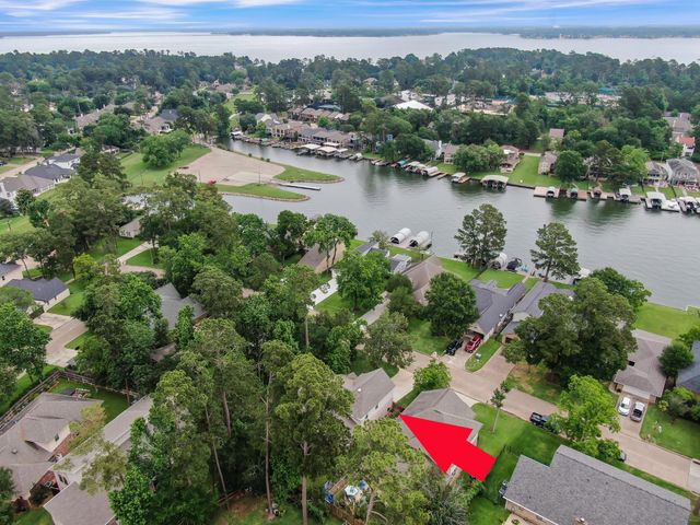 3215 Canterbury Lane, Montgomery, TX 77356