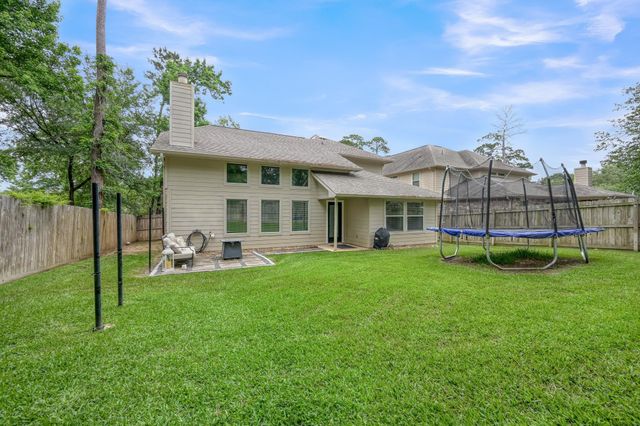 3215 Canterbury Lane, Montgomery, TX 77356