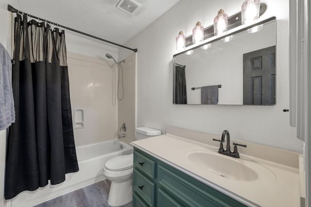 3215 Canterbury Lane, Montgomery, TX 77356