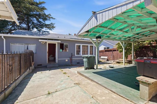 416 Maple Avenue, Vallejo, CA 94591